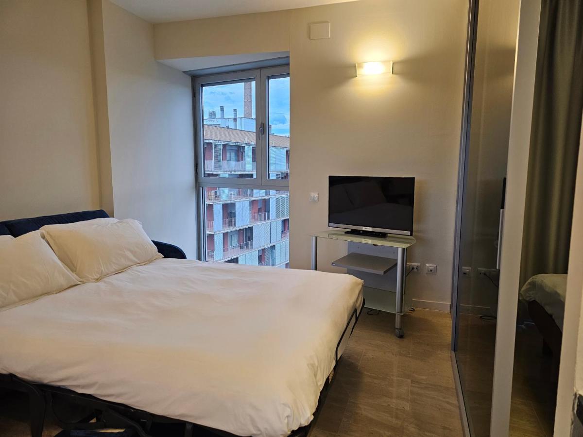 Apartaments Els Quimics Girona Luaran gambar